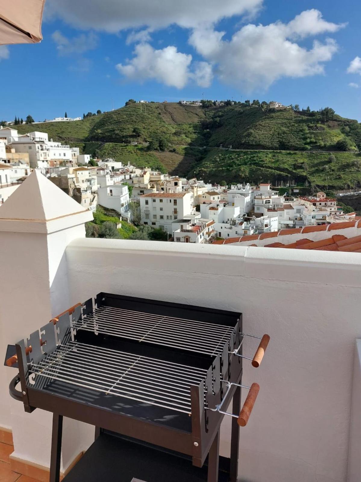 Atico El Paraiso Cómpeta エクステリア 写真